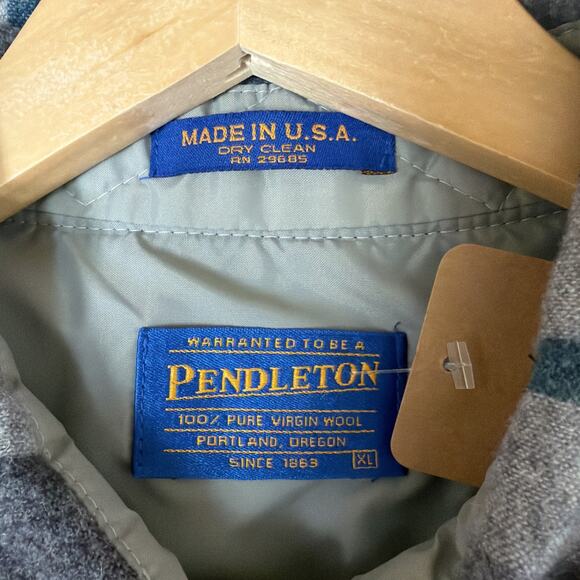 Vintage Pendleton MADE USA Multicolor Wool Flannel Shirt #1258 Size XL - Picture 4 of 4